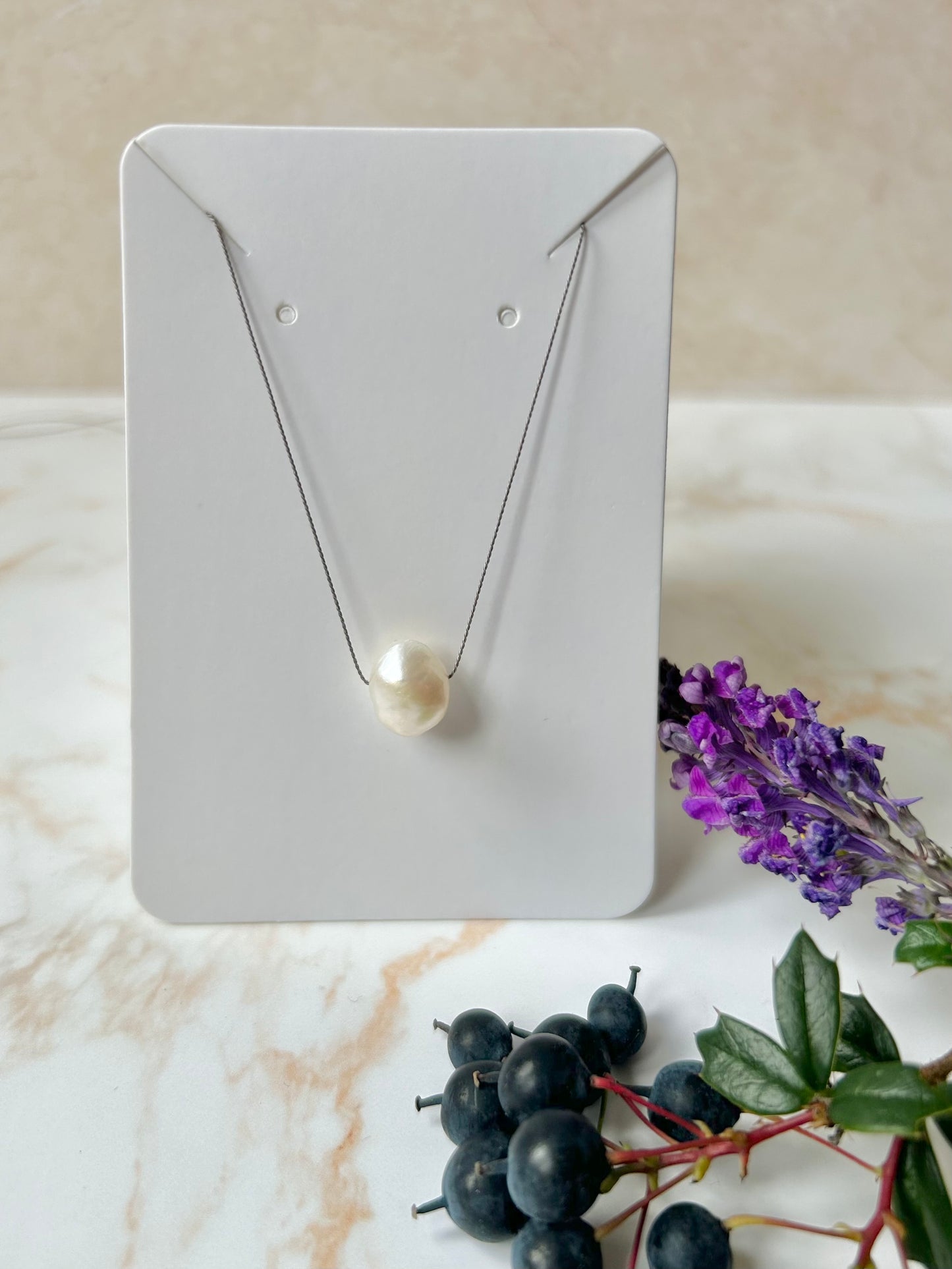 Minimalistic gemstone (pearl, aquamarine or pearl) fine cord necklace pendant