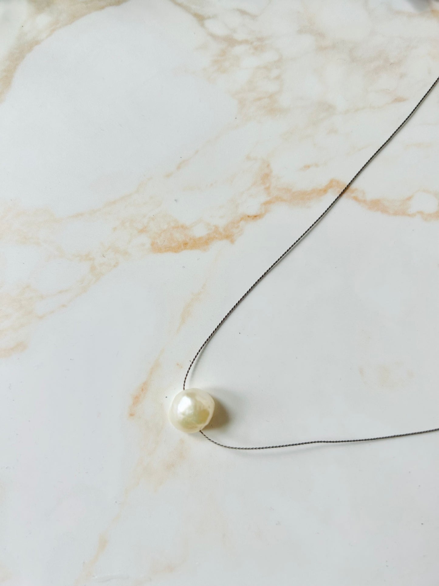 Minimalistic gemstone (pearl, aquamarine or pearl) fine cord necklace pendant