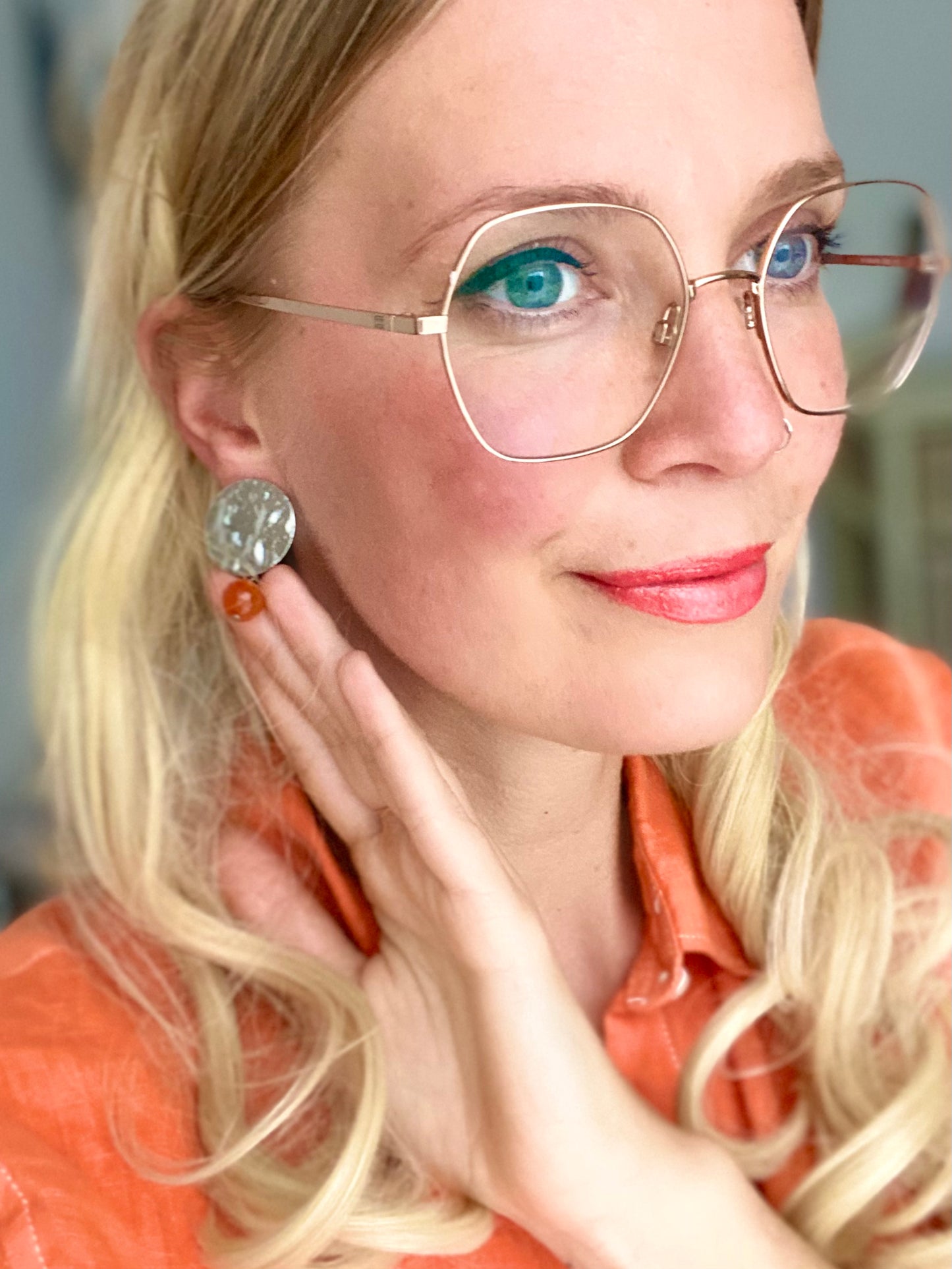 silver plated hammered ethnic disc earrings with orange Carnelian Crystal Beads