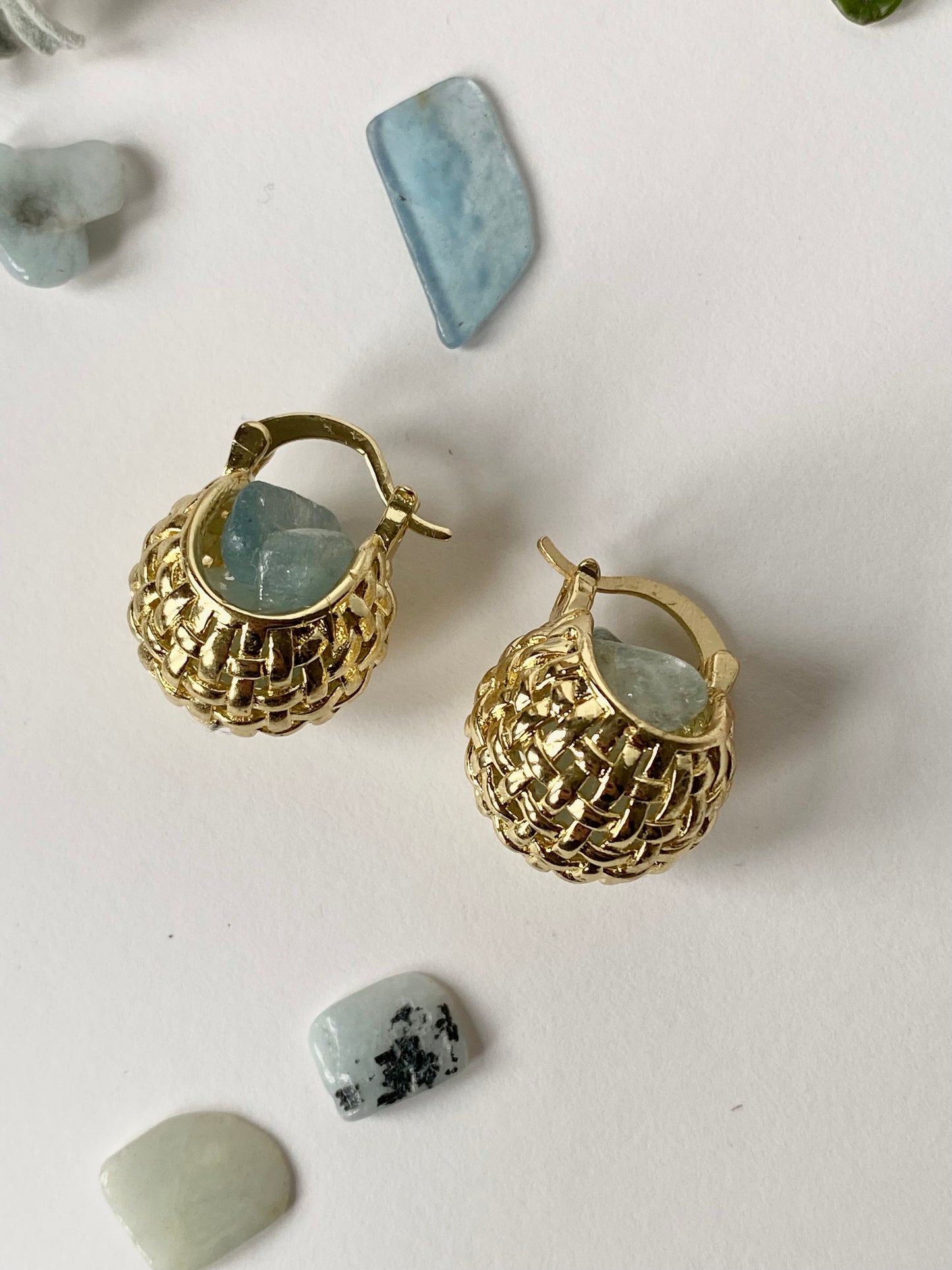 Golden woven mini basket with aquamarine earrings